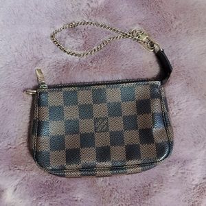 Louis Vuitton Mini Pouchette
